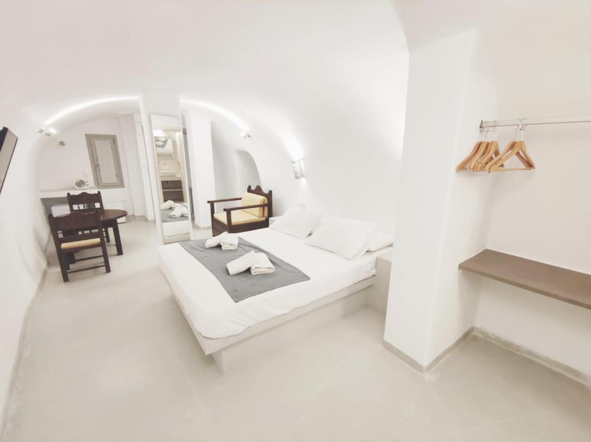 Fira Spirit Getaway Fira (Santorini) Ngoại thất bức ảnh